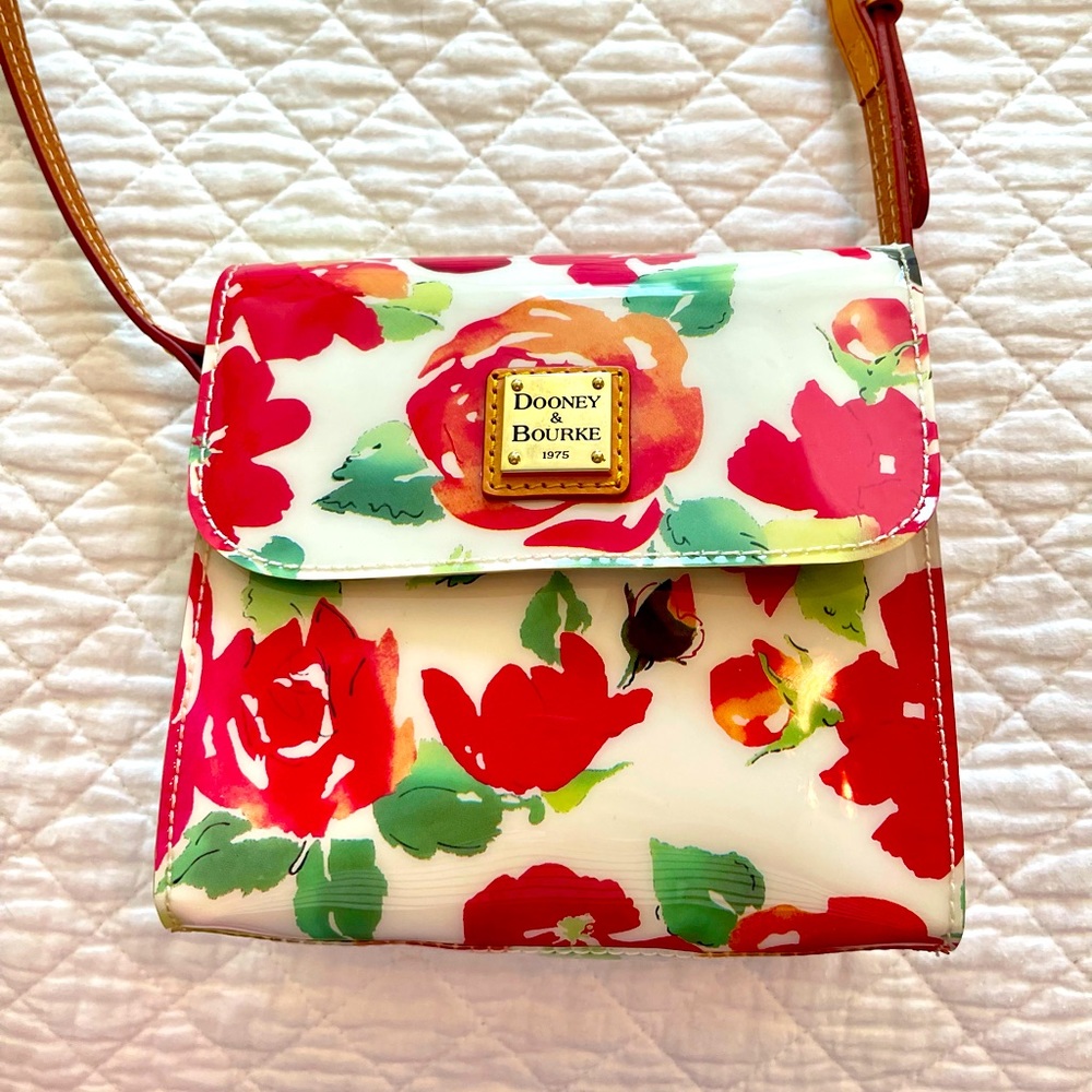 Dooney & Bourke crossbody purse